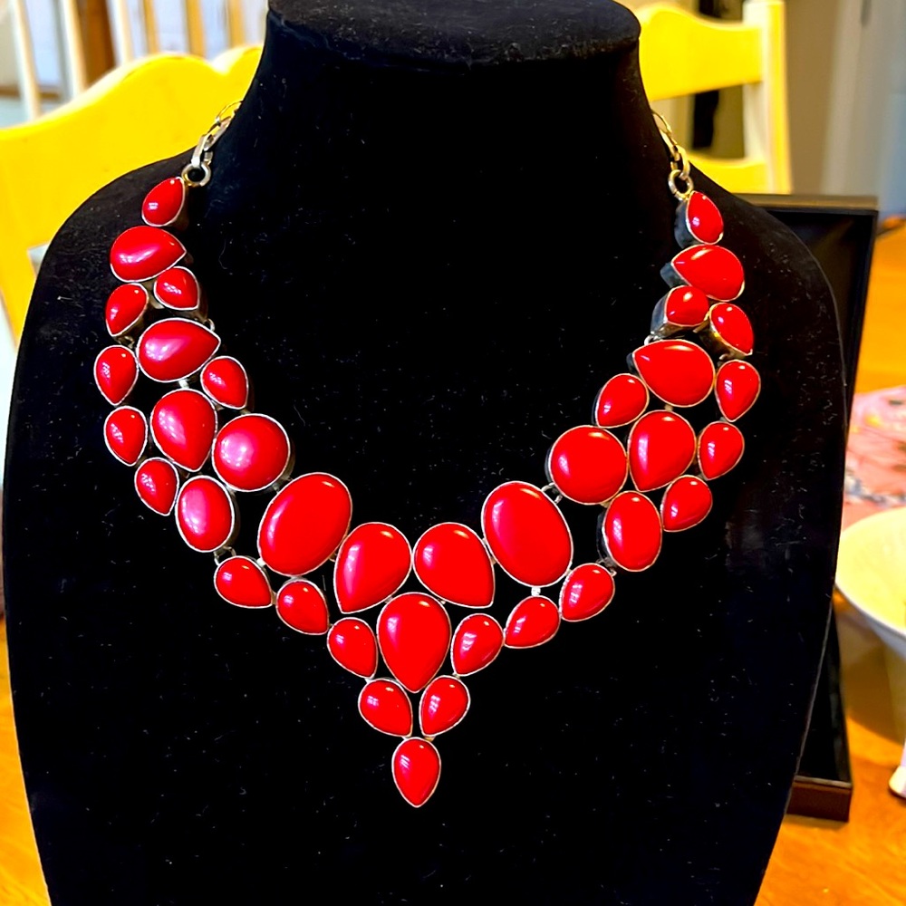 Vintage Red Coral Necklace, Beautifully Set in Sterling Silver!